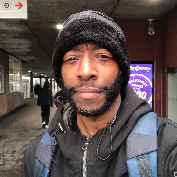 Meet your Posher, Corey - Picture 4 of 5